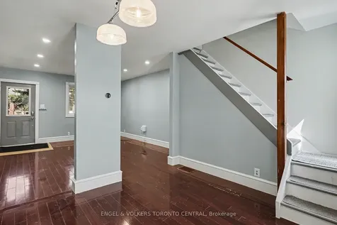 179 Coleman Avenue Toronto ON M4C 1P9