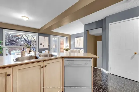 20 Cornish Drive Clarington ON L1E 3E1