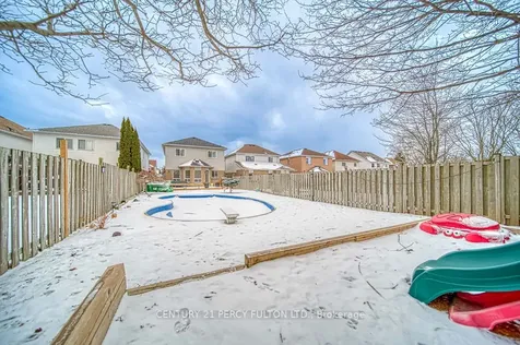 181 Wilkins Crescent Clarington ON L1E 3B7