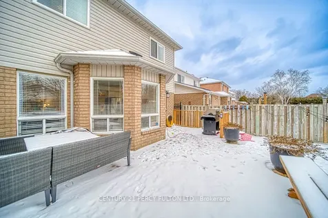 181 Wilkins Crescent Clarington ON L1E 3B7