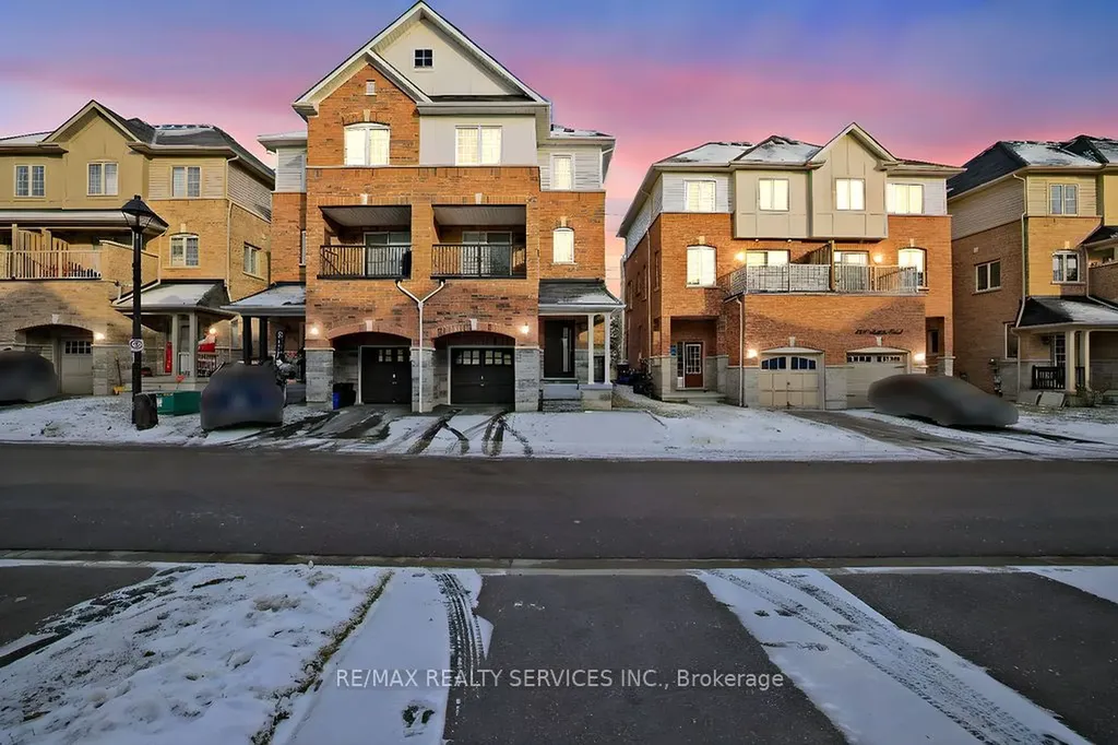 808 Audley Road N Ajax ON L1Z 1W2