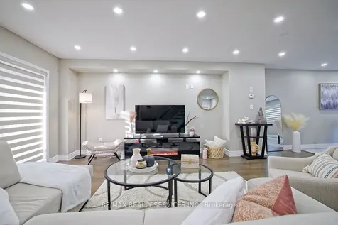 808 Audley Road N Ajax ON L1Z 1W2