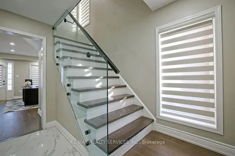 808 Audley Road N Ajax ON L1Z 1W2