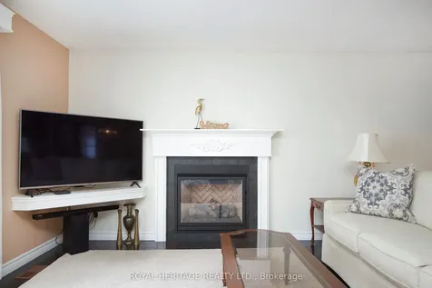 67 Fairway Drive Clarington ON L1B 1B2