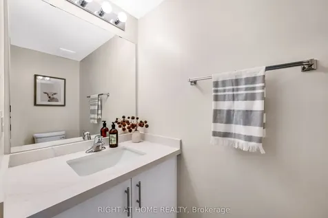 43 Caspian Square Clarington ON L1C 7G3