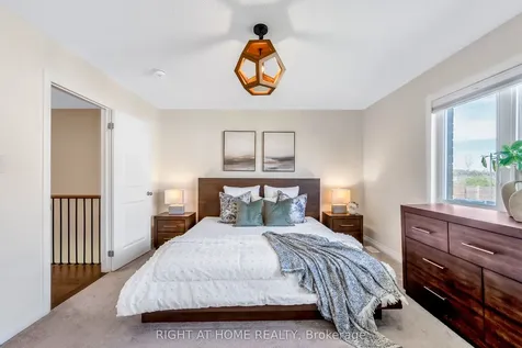 43 Caspian Square Clarington ON L1C 7G3