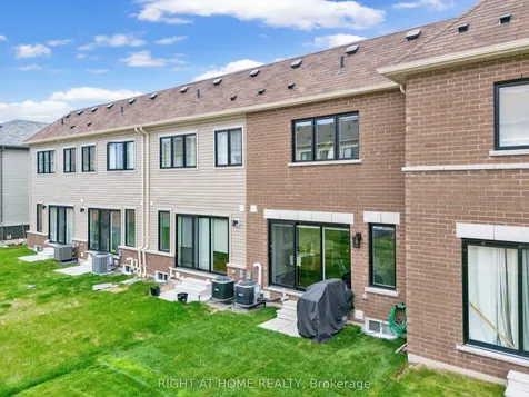 43 Caspian Square Clarington ON L1C 7G3