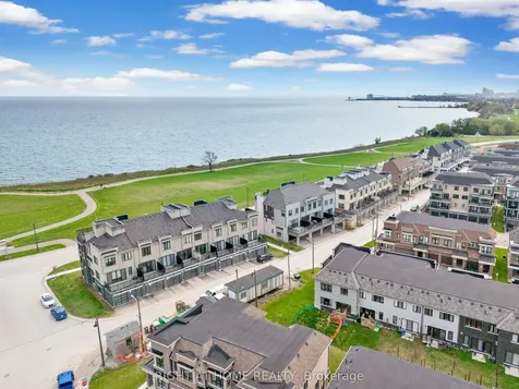 43 Caspian Square Clarington ON L1C 7G3