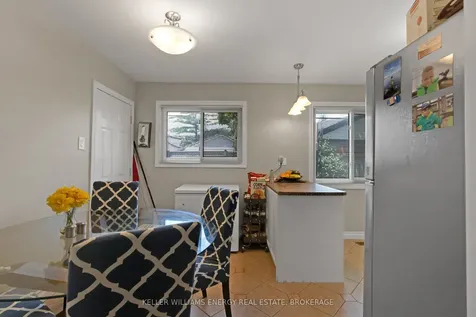 33 Beatty Road Ajax ON L1S 1Z1