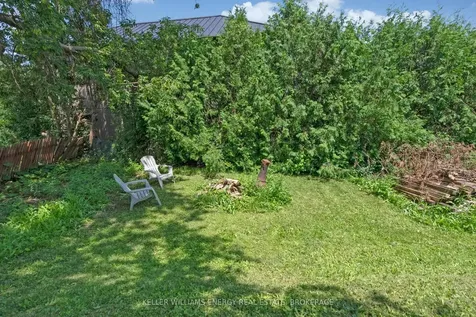 33 Beatty Road Ajax ON L1S 1Z1