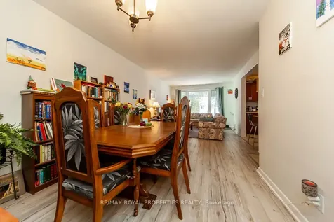 56 Burcher Road Ajax ON L1S 2R1