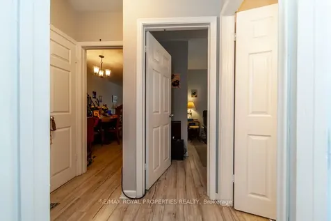 56 Burcher Road Ajax ON L1S 2R1