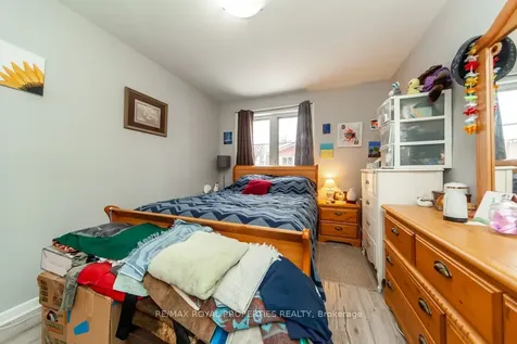 56 Burcher Road Ajax ON L1S 2R1