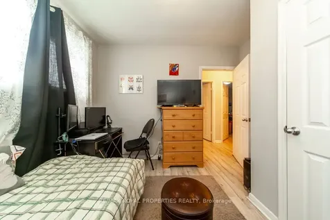 56 Burcher Road Ajax ON L1S 2R1