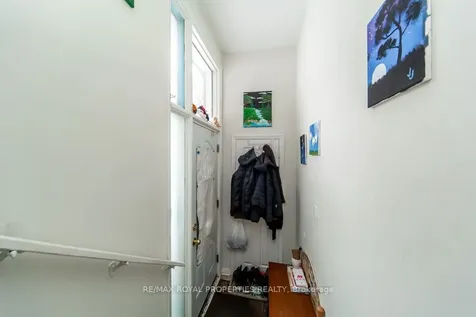 56 Burcher Road Ajax ON L1S 2R1