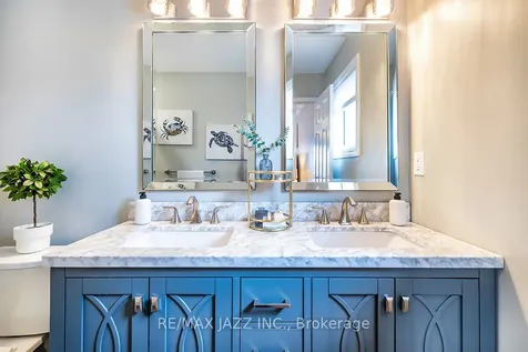 47 Hutton Place Clarington ON L1C 5H5