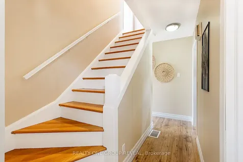 91 Admiral Road Ajax ON L1S 2N8