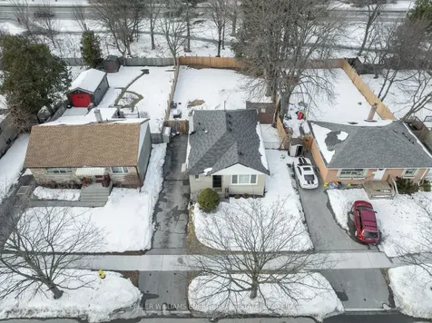 17 Admiral Road Ajax ON L1S 2N8