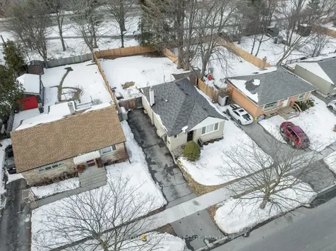 17 Admiral Road Ajax ON L1S 2N8