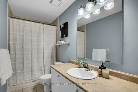 18 Kaukonen Court Clarington ON L1C 0A3