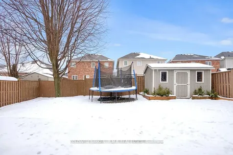 18 Kaukonen Court Clarington ON L1C 0A3