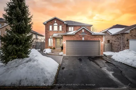 18 Laurelwood Street Clarington ON L1C 4Z7
