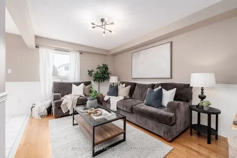 18 Laurelwood Street Clarington ON L1C 4Z7