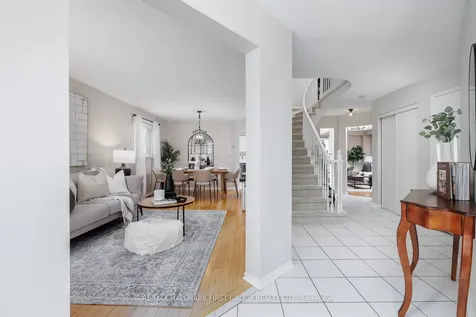 18 Laurelwood Street Clarington ON L1C 4Z7