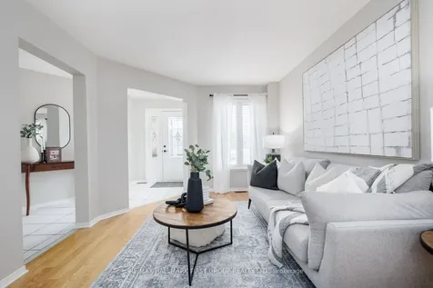 18 Laurelwood Street Clarington ON L1C 4Z7