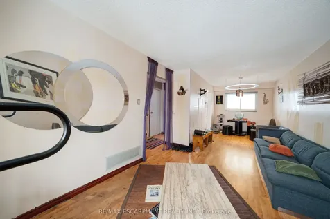 31 Hewitt Crescent Ajax ON L1S 7A5