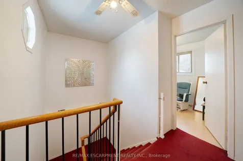 31 Hewitt Crescent Ajax ON L1S 7A5