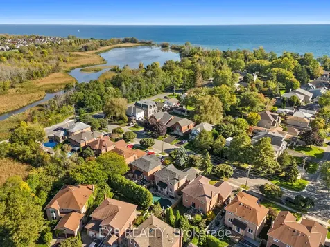 2994 Range Line Road Ajax ON L1S 6V9