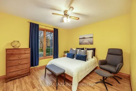 190 King Lane Clarington ON L0B 1J0