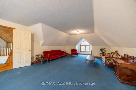 190 King Lane Clarington ON L0B 1J0