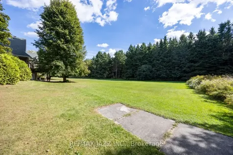 190 King Lane Clarington ON L0B 1J0