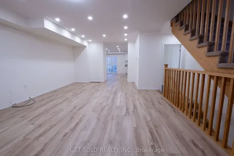 10 Loana Lane Clarington ON L1C 7G9