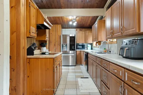 7236 Carscadden Road Clarington ON L0B 1M0