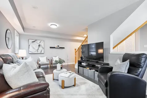 241 Lord Elgin Lane Clarington ON L1C 7E8