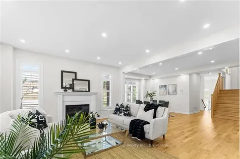 2146 Castle Hill Court Pickering ON L1X 1Y5