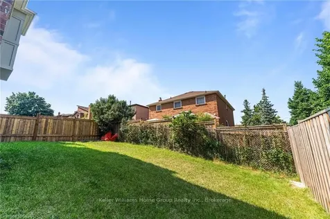 2146 Castle Hill Court Pickering ON L1X 1Y5