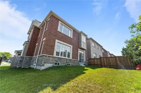 2146 Castle Hill Court Pickering ON L1X 1Y5