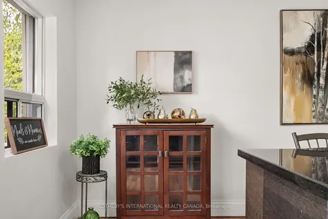 2 Winston Avenue Toronto ON M1N 1W3