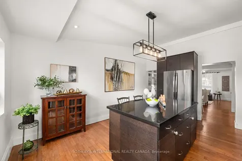 2 Winston Avenue Toronto ON M1N 1W3