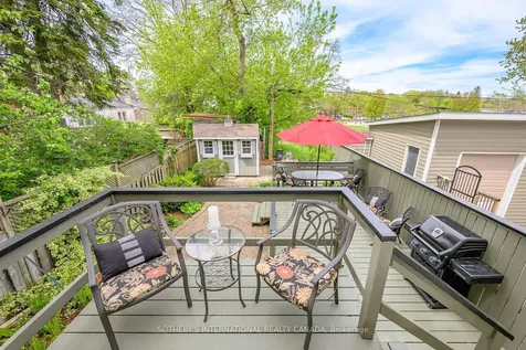 2 Winston Avenue Toronto ON M1N 1W3