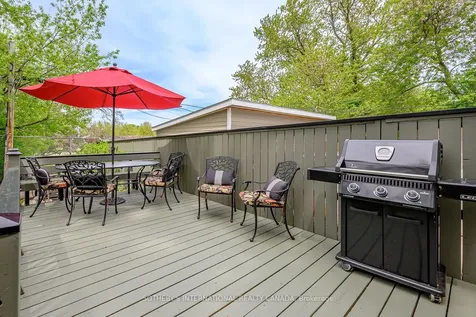 2 Winston Avenue Toronto ON M1N 1W3