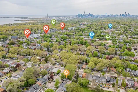 2 Winston Avenue Toronto ON M1N 1W3