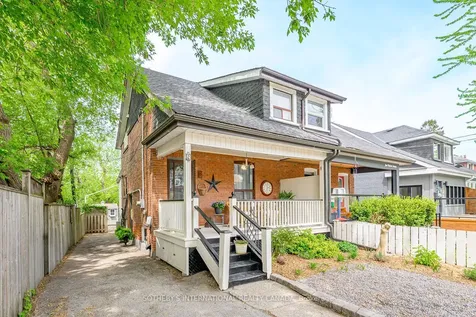 2 Winston Avenue Toronto ON M1N 1W3