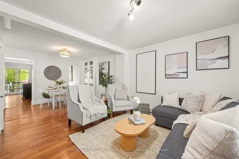 2 Winston Avenue Toronto ON M1N 1W3