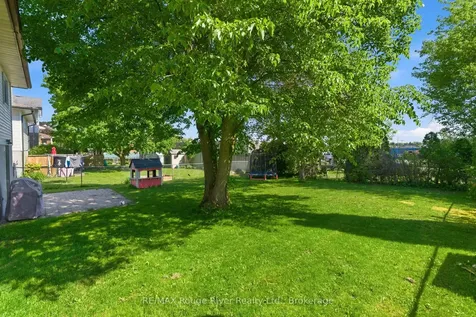 15 Lakeview Drive Scugog ON L9L 1G9