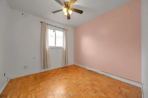 234 Manse Road Toronto ON M1E 3V4
